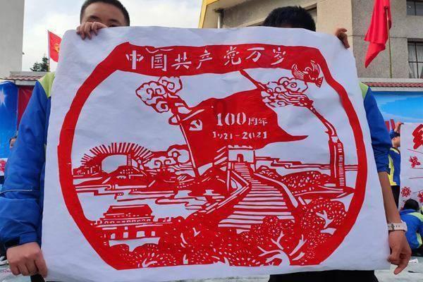 记者：米兰后卫佩莱格里诺已经决定租借加盟萨勒尼塔纳